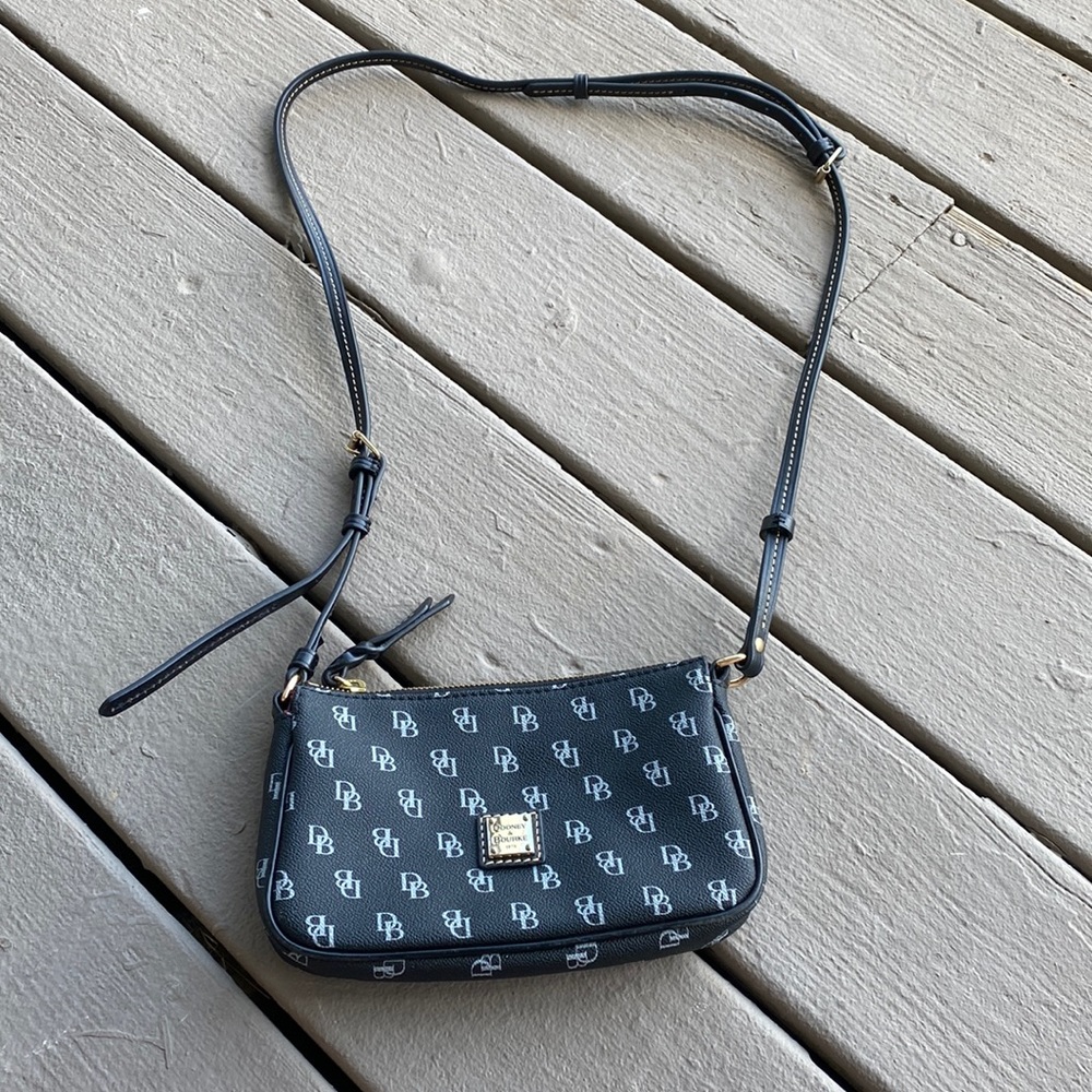 🌈 Dooney & Bourke Crossbody Purse